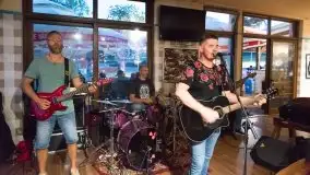 Zdjęcia: Tawerna DeZeTa rozbrzmiewała szantami - zdjęcie 7