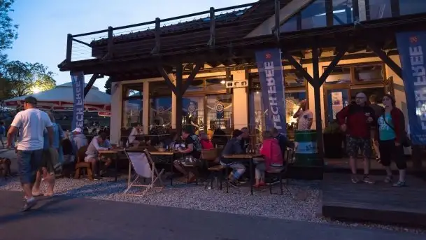 Zdjęcia: Tawerna DeZeTa rozbrzmiewała szantami - zdjęcie 4