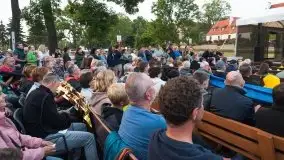 Zdjęcia: Z każdą kolejną piosenką brawa stawały się coraz gorętsze - zdjęcie 29