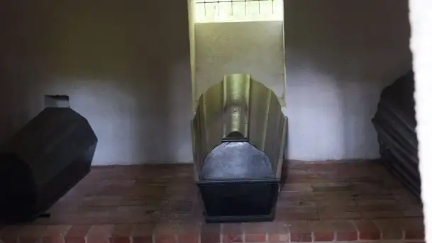 Zdjęcia: Piramida w mazurskim miejscu mocy - zdjęcie 8