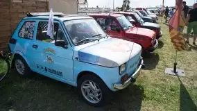 Zdjęcia:  Zlot "maluchów" w Giżycku. Nie ma klimy, ale jest klimat - zdjęcie 2