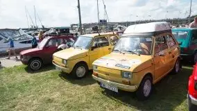 Zdjęcia:  Zlot "maluchów" w Giżycku. Nie ma klimy, ale jest klimat - zdjęcie 12