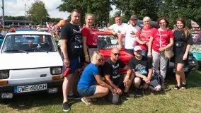 Zdjęcia:  Zlot "maluchów" w Giżycku. Nie ma klimy, ale jest klimat - zdjęcie 37