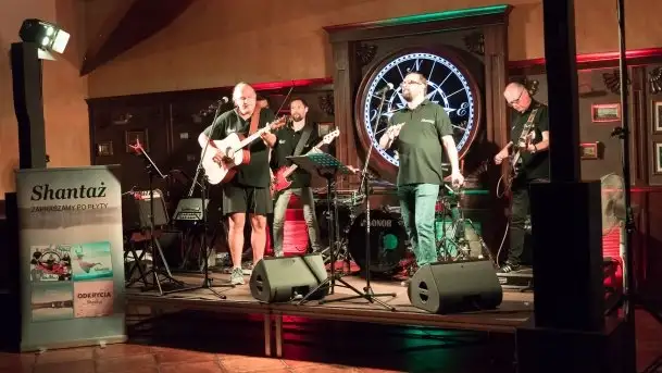 Zdjęcia: (Nie tylko) szanty z Shantażem  - zdjęcie 9