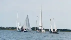 Zdjęcia: Popłynęli na cześć Wolnych Polskich Żeglarzy - zdjęcie 37