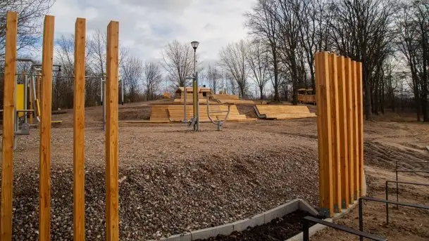 Nowa plaża w Bystrym nad jeziorem Niegocin czeka już na lato - zdjęcie 1