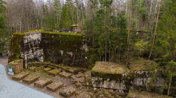 Wilczy Szaniec w Gierłoży zimą jeszcze lepiej widoczny - zdjęcie 7