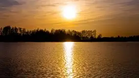 Jezioro Stręgiel skąpane w złocie zachodu słońca - zdjęcie 31