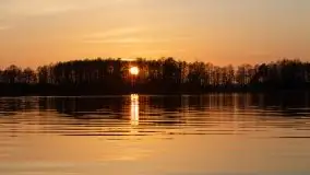 Jezioro Stręgiel skąpane w złocie zachodu słońca - zdjęcie 39