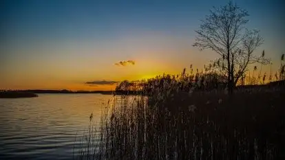 Jezioro Tałtowisko i kanał Grunwaldzki o zachodzie słońca