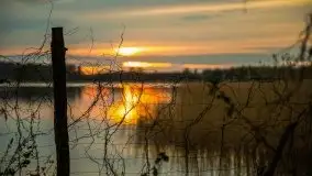 Zachód słońca nad jeziorem Tajty, 29 kwietnia 2020r. - zdjęcie 15