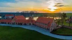 Warnikajmy - „drugi Malbork” na Mazurach - zdjęcie 7