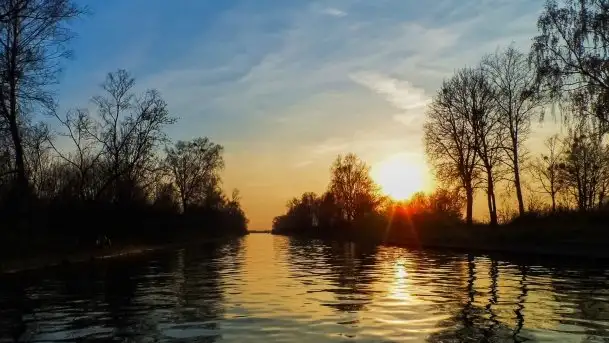 Zdjęcia: Poradnik - motorowodne Mazury - kanały między jeziorami Szymoneckie i Tałty - zdjęcie 2