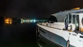 Nocne życie w porcie Tajty, sierpień 2020 r. - zdjęcie 24