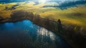 Jesienne jezioro Tuchlin z lotu mewy - zdjęcie 20