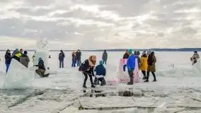 Fotorelacja z rzeźbienia w lodzie w Giżycku - zdjęcie 7