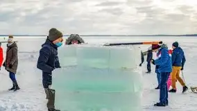 Fotorelacja z rzeźbienia w lodzie w Giżycku - zdjęcie 64