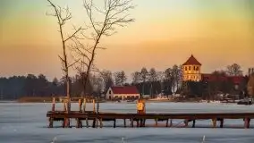 Zima i zachód słońca w porcie Tło Dla Mew - zdjęcie 14