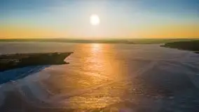 Przedwiosenny zachód słońca nad jeziorem Gołdopiwo i Żabiniec - zdjęcie 9