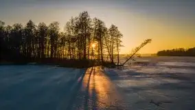 Marcowy zachód słońca nad jeziorem Dejguny - zdjęcie 42