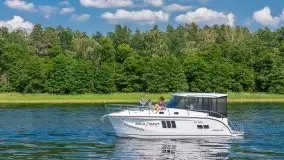 Zdjęcia: Made in Mazury - poznaj jacht motorowy Stillo 30 - zdjęcie 35