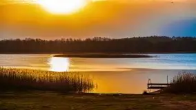 Wiosenny wschód słońca nad jeziorem Pozezdrze - zdjęcie 7