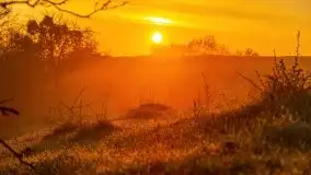 Majowy wschód słońca nad jeziorem Wojnowo - zdjęcie 54