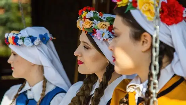 Połączenie mazursko - warmińskiego folkloru z żołnierskim sznytem - zdjęcie 11