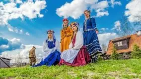 Połączenie mazursko - warmińskiego folkloru z żołnierskim sznytem - zdjęcie 24