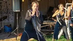 Przedstawienie teatralne "Garby" w porcie Tło Dla Mew - zdjęcie 13