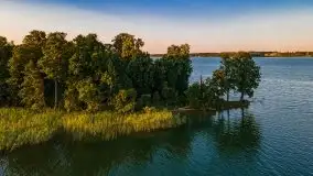 Zachód słońca w Fuledzie nad jeziorem Dobskim - zdjęcie 19