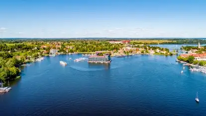 Zobacz Mikołajki - zdjęcie 2