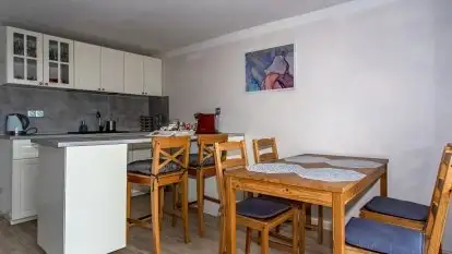 Domek wśród pól - zdjęcie 18