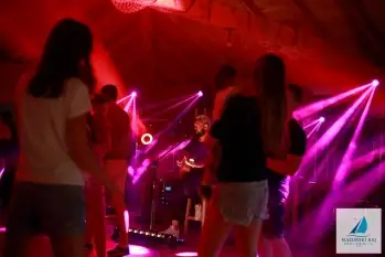 Tawerna nad jeziorem - zdjęcie 4