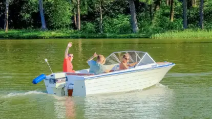 Domek na wodzie, jezioro Nidzkie - zdjęcie 15