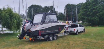 Łódź mazury 670 z Silnikiem Evinrude 200 Stan BDB - zdjęcie 9