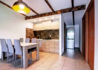 MAZURY 2 APARTAMENTY 4-osobowe nad jeziorem Miłki koło Giżycka - zdjęcie 3