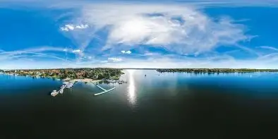 Jezioro Boczne, port Tło dla Mew, Marina Rydzewo