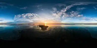 Jezioro Dobskie i wyspa Wysoki Ostrów, zachód słońca