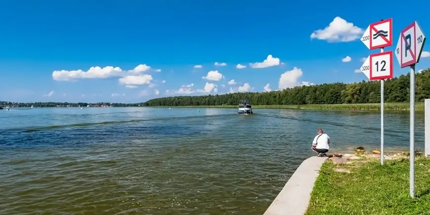 To powinno być proste, jakie jezioro jest za kanałem Kula? (patrz na zdjęcie)