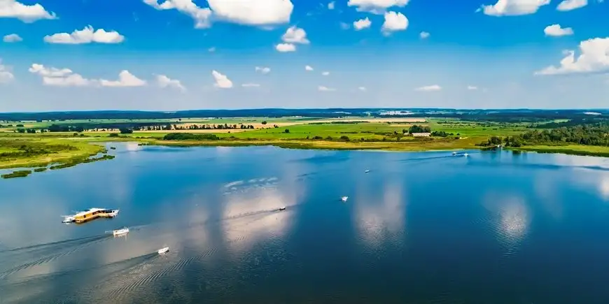 Ponoć najlepsza ryba na Mazurach jest na jeziorze?